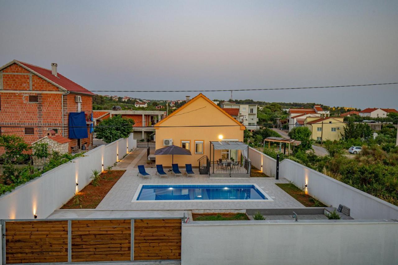 Villa Family And Friends Private Heated Pool With Jacuzzi Zadar Zewnętrze zdjęcie