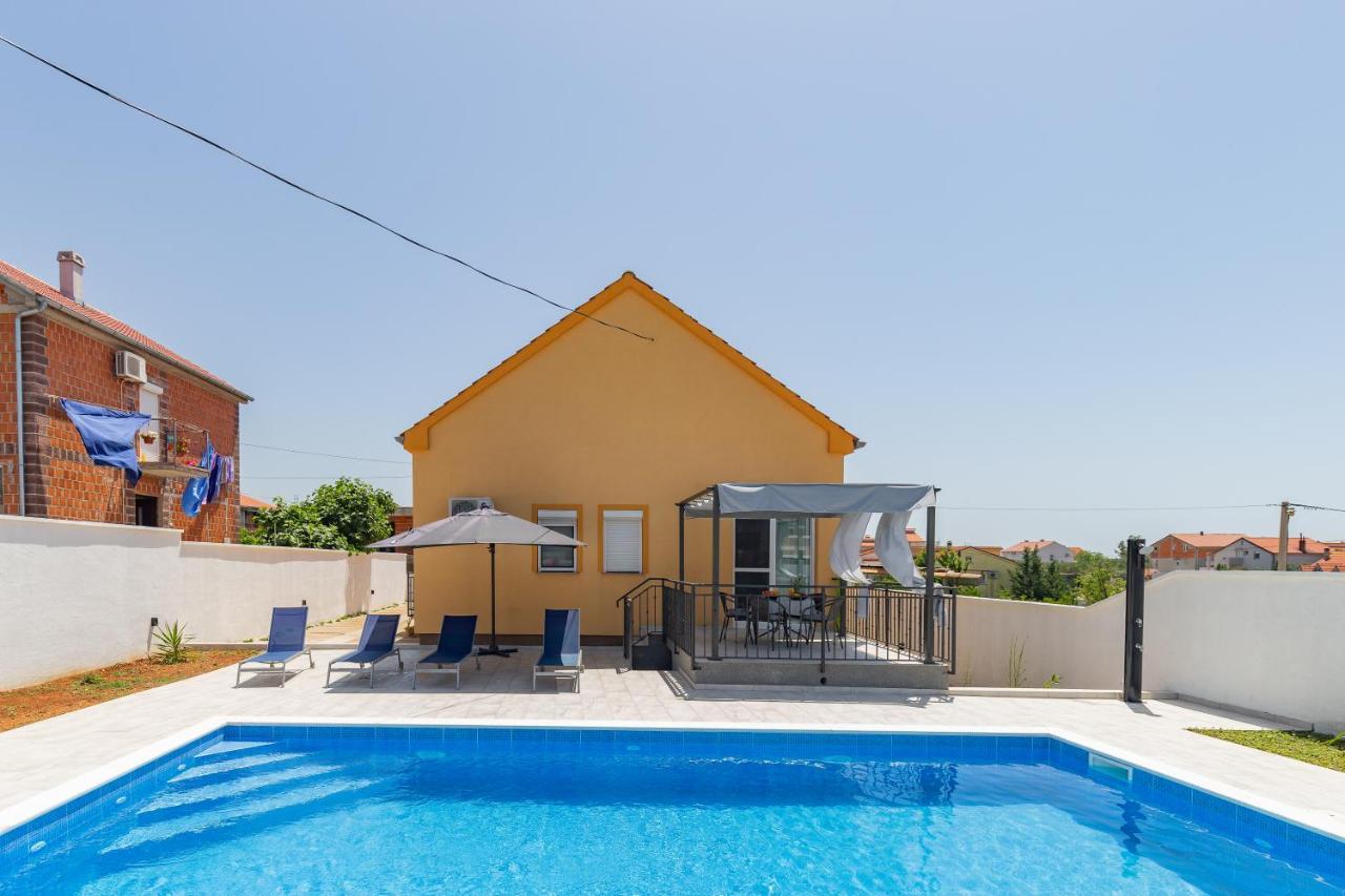 Villa Family And Friends Private Heated Pool With Jacuzzi Zadar Zewnętrze zdjęcie