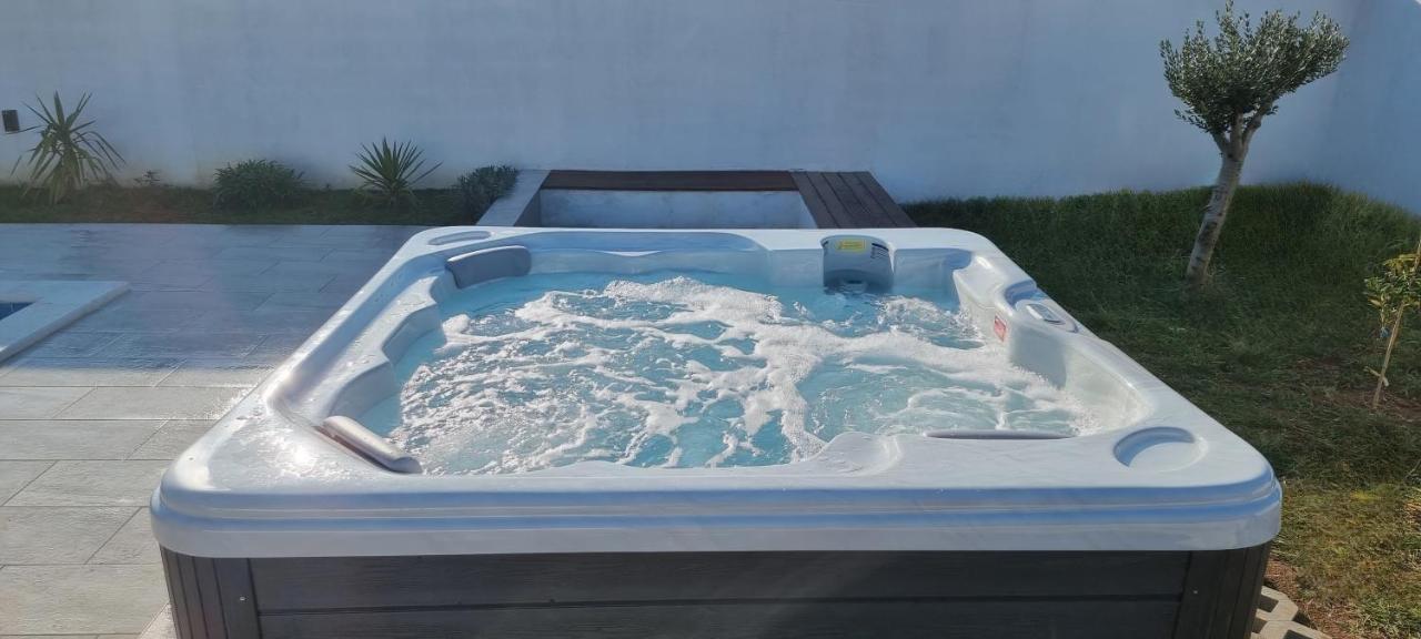 Villa Family And Friends Private Heated Pool With Jacuzzi Zadar Zewnętrze zdjęcie