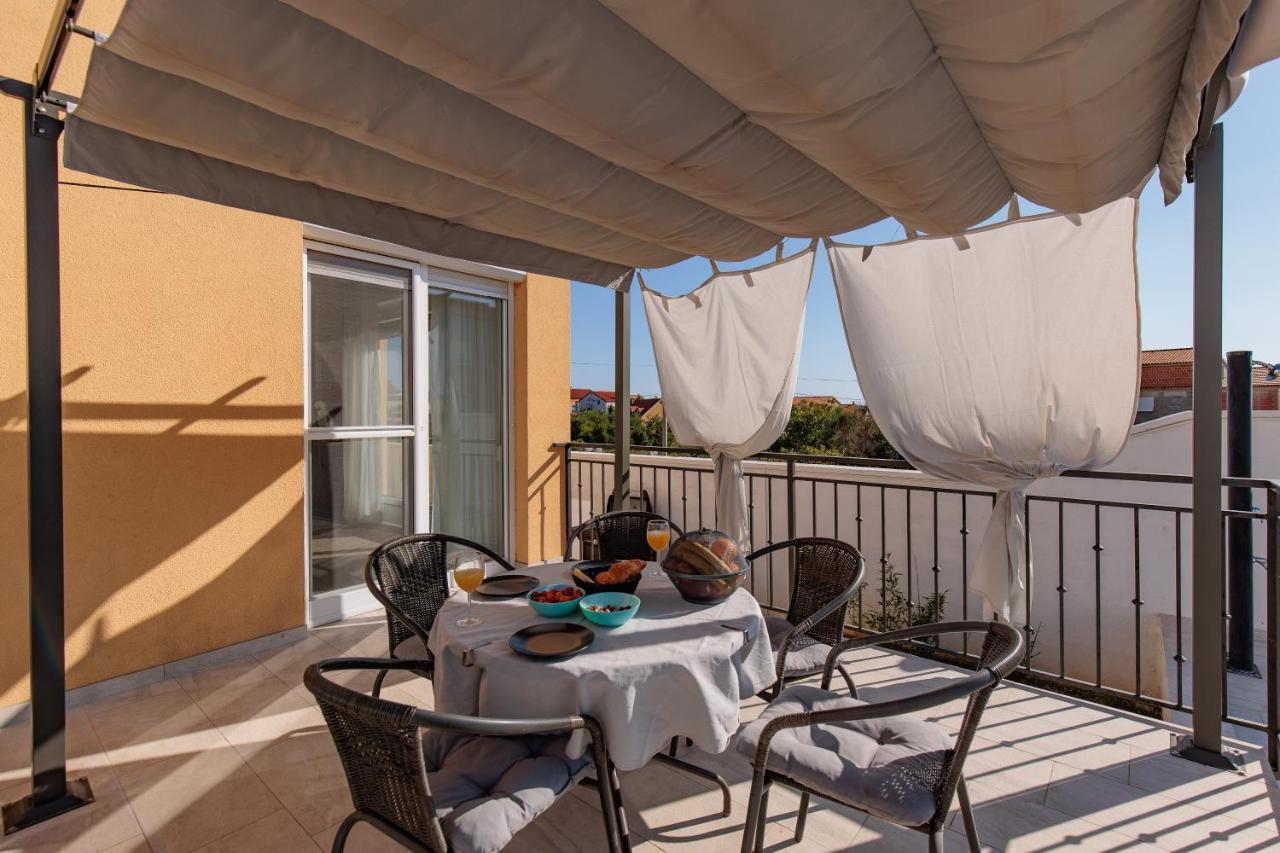 Villa Family And Friends Private Heated Pool With Jacuzzi Zadar Zewnętrze zdjęcie