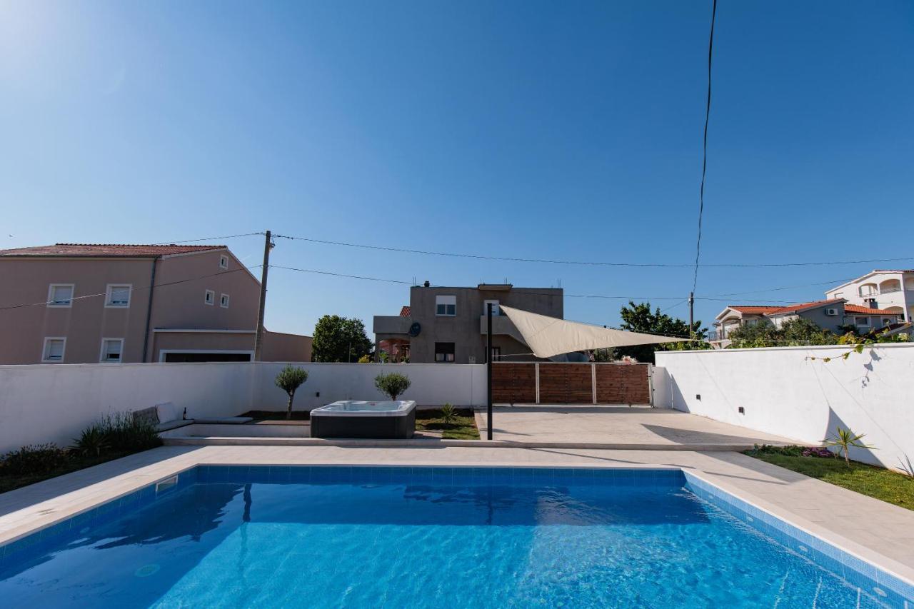 Villa Family And Friends Private Heated Pool With Jacuzzi Zadar Zewnętrze zdjęcie